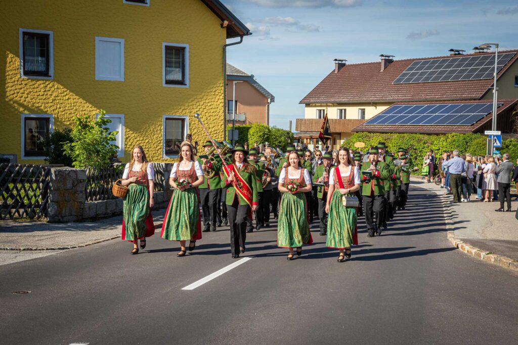 Festzug Kirchschlag feiert