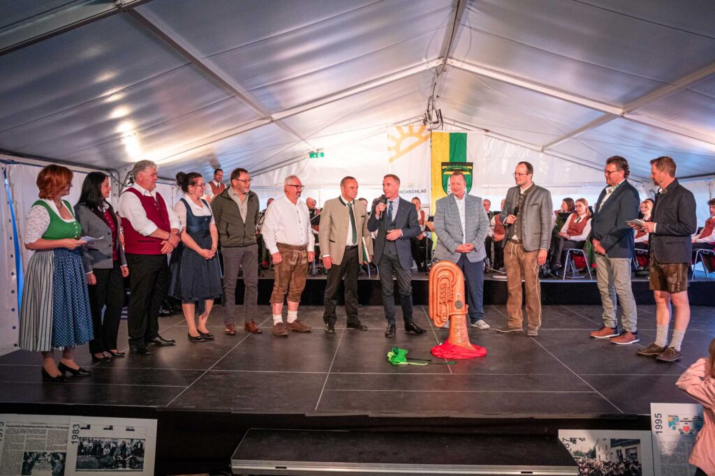 Kirchschlag feiert - Geschenk an Kirchschlag