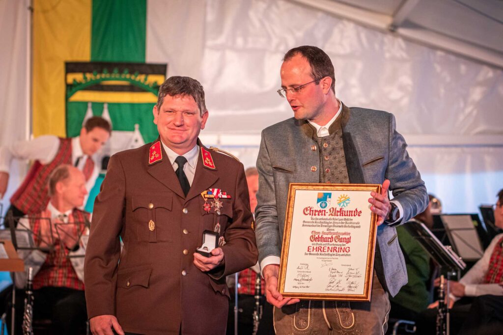 Kirchschlag feiert - Ehrenring Gebhard Gangl